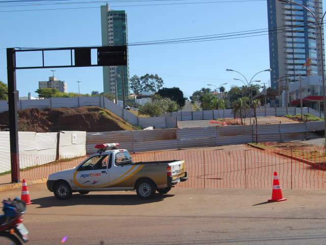  Prefeito cria coordenadoria para vigiar desempenho da Secretaria de Obras