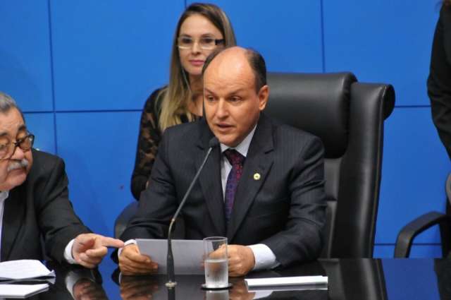 Deputados tomam posse e Mochi &eacute; eleito presidente da mesa diretora