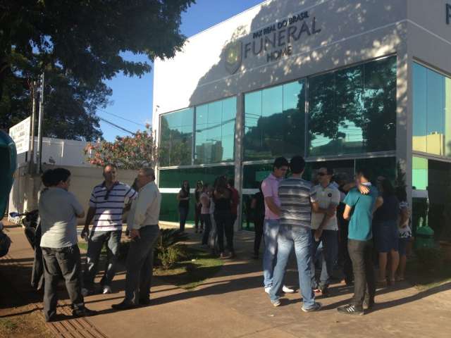 M&uacute;sico de 29 anos morre de meningite bacteriana em Campo Grande