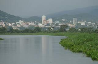 Rio Paraguai pode passar dos 6 metros este ano, segundo Embrapa. (Foto: Lucimar Couto)