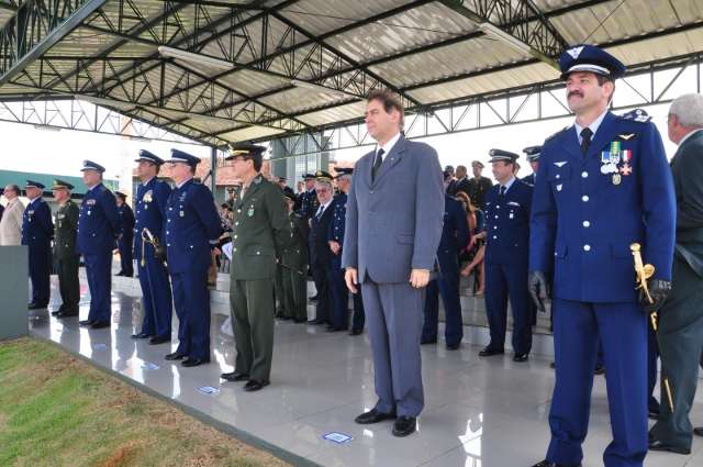 Ap&oacute;s dois anos, For&ccedil;a A&eacute;rea tem novos comandantes em MS