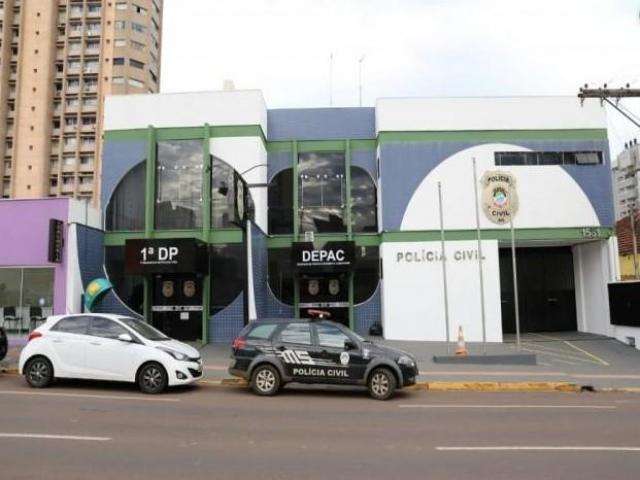 &ldquo;D&aacute; o dinheiro do patr&atilde;o&rdquo;, diz ladr&atilde;o em assalto a posto de combust&iacute;veis 