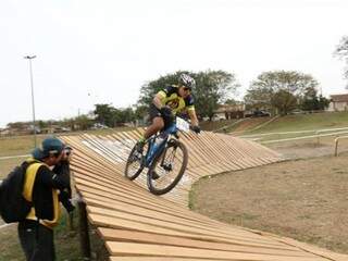 Competição de mountain bike acontece hoje no Parque do Sóter. (Foto: Paulo Francis)