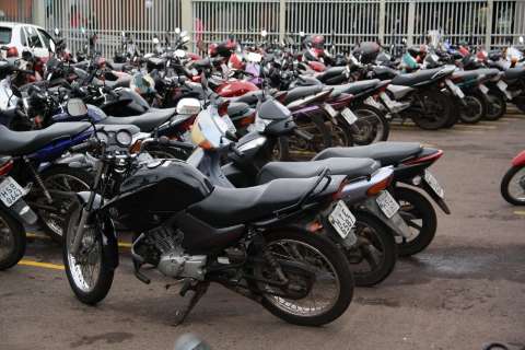 Venda e fabricação de motocicletas despencam na Capital e no País