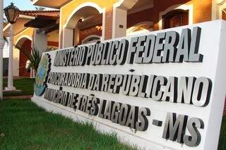 Abaixo-assinado está disponível na Procuradoria da República no município, que fica na Rua Farmacêutico Júlio Mancini, nº 348, Bairro Colinos (Foto: Divulgação/MPF)