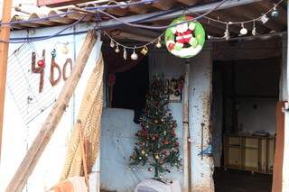 Casa também se destaca no Bom Retiro, área onde foram levados os moradores da extinta favela Cidade de Deus. (Foto: Kísie Ainoã)