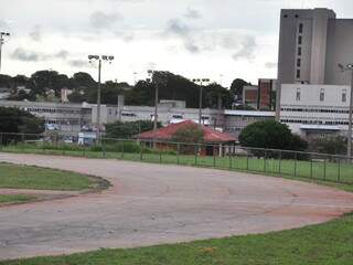 Pista de atletismo do Parque Ayrton Senna terá piso especial. (Foto: João Garrigó)