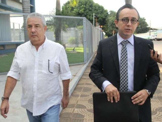 Amorim, Giroto e mais 2 completam 1 semana presos &agrave; espera de ac&oacute;rd&atilde;o
