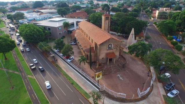Missa do Lava-p&eacute;s abre as celebra&ccedil;&otilde;es do Tr&iacute;duo Pascal na Perp&eacute;tuo Socorro