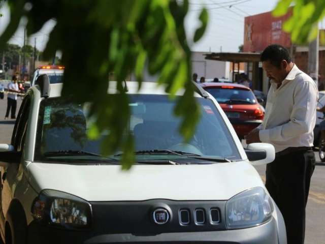 Delegada vai apurar retirada de carro do local de acidente com morte