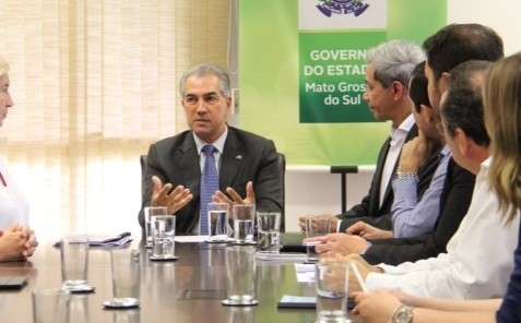 Governador participa de encontro sobre gest&atilde;o e combate a corrup&ccedil;&atilde;o