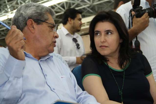 Simone diz que n&atilde;o escolhe &quot;miss&atilde;o&quot; e n&atilde;o v&ecirc; problemas em assumir o governo