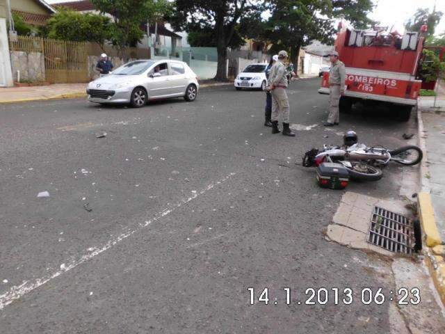 Motorista que causou dois acidentes alega que fugiu para n&atilde;o ser agredido