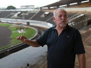 Tavares disse que obras estão 90% prontas e estádio será liberado para uso durante o Estadual (Foto: Fernando Antunes)