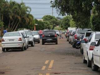 Trânsito em Campo Grande (Foto: Marcos Ermínio)