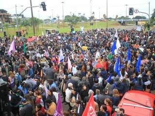 Em maio, acadêmicos da UFMS fizeram protesto contra o corte de verbas (Foto/Arquivo: Marina Pacheco)
