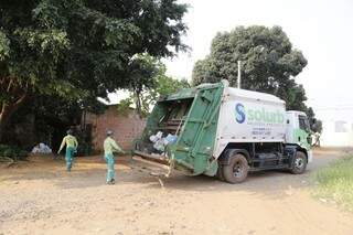 Prefeitura quer rever contrato com a Solurb, para diminuir pagamento pela coleta de lixo (Foto: Gerson Walber)