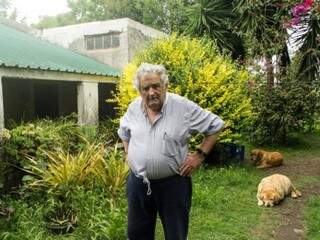 O ex-presidente do Uruguai, Pepe Mujica foi o primeiro entrevistado da revista Calle2 (Foto: Reprodução/Revista Calle2)