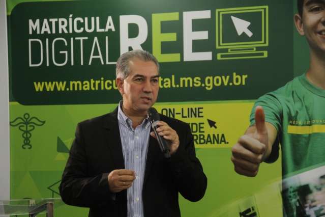 Reinaldo garante kit escolar e uniformes no come&ccedil;o do ano letivo