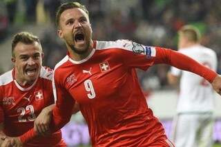 Haris Seferovic, um dos iugoslavos no time da Suíça, é o principal destaque e fator de preocupação para o Brasil na estreia na Copa (Foto: Reuters/Divulgação)
