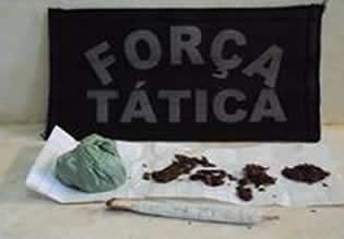  Rapaz de 19 anos escondia maconha na cueca