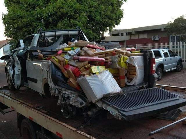 Traficante carregava 600 quilos de droga e s&oacute; parou ap&oacute;s bater em dois ve&iacute;culos