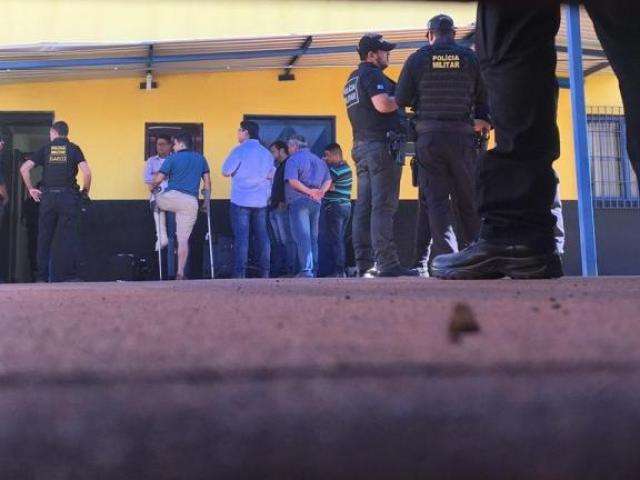 Justi&ccedil;a mant&eacute;m presos vereadores e prefeitos que recebiam &quot;mensalinho&quot;