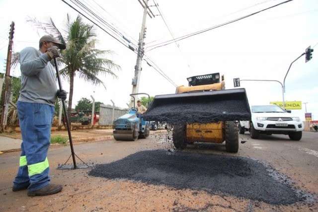 Prefeitura afirma que em dois meses, 82,4 mil buracos foram tapados