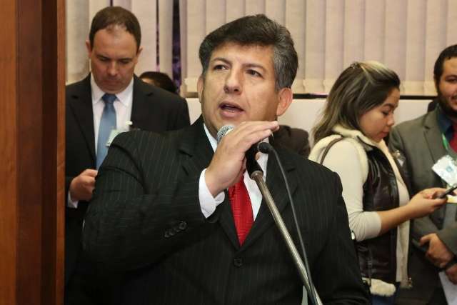 Deputados ir&atilde;o votar reajuste dos servidores da Defensoria e TCE