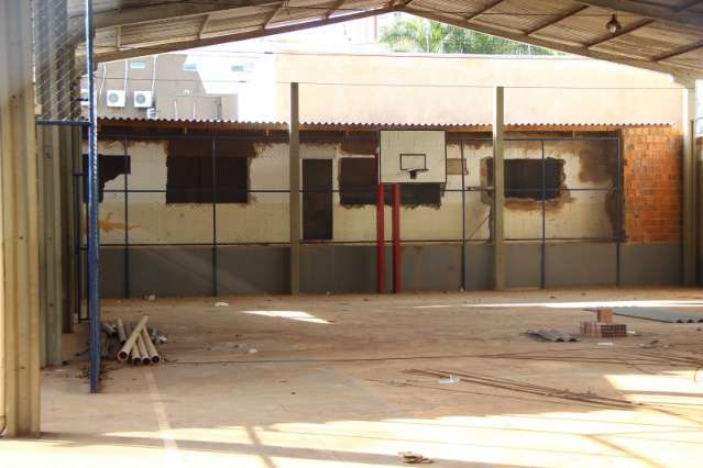 Prefeitura adia pela 4&ordf; vez entrega de creche na Afonso Pena