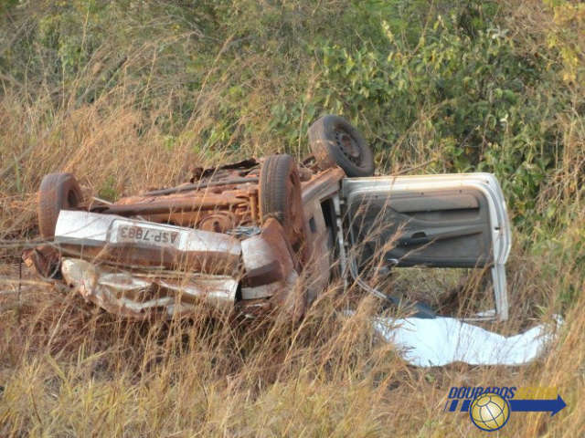  Homem morre em capotagem na BR-463 em Ponta Por&atilde; 