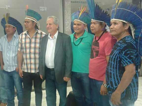 Presidente da Funai &eacute; cobrado sobre caos da sa&uacute;de na maior aldeia do pa&iacute;s