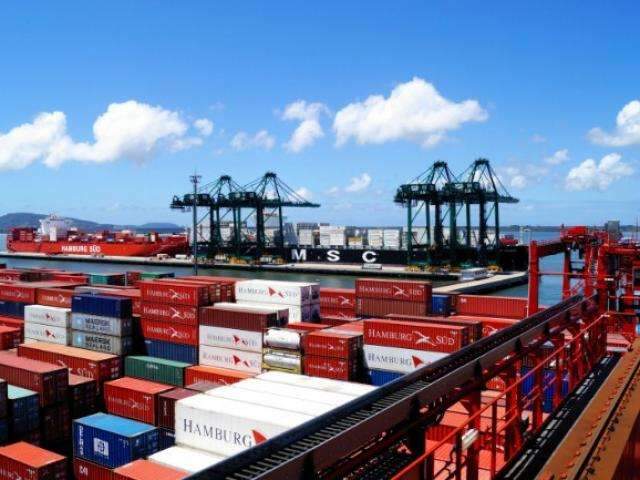Exporta&ccedil;&otilde;es brasileiras crescem acima da m&eacute;dia mundial em 2017, aponta relat&oacute;rio