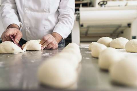 Apesar de alta do leite, preço do pão francês se mantém estável em MS