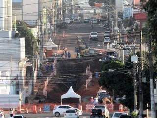 Trecho da Rua 14 de Julho interditada para obras do Reviva Campo Grande (Foto: Saul Schramm/Arquivo)