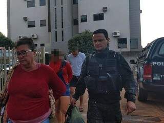 Traficante mantinha laboratório de drogas a 30 metros de escola Traficante mantinha laboratório de drogas a 30 metros de escola