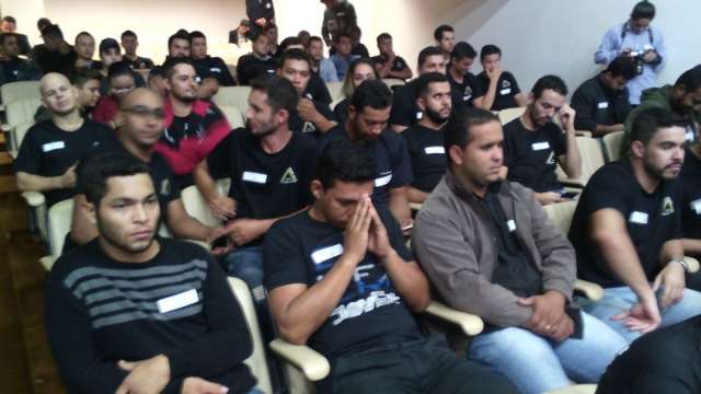 Aprovados em concurso da PM pedem apoio para serem convocados