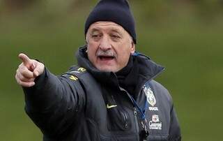 Felipão reestreia hoje no comando da seleção brasileira diante da Inglaterra Felipão reestreia hoje no comando da seleção brasileira diante da Inglaterra