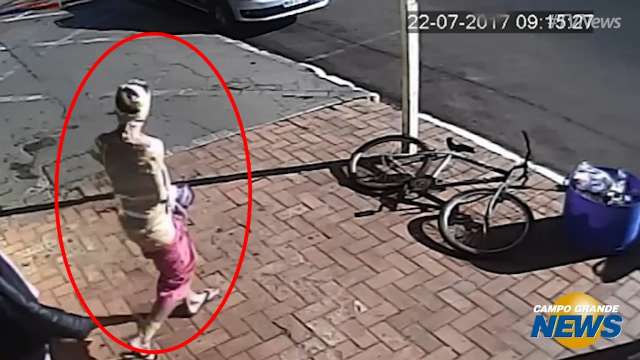 V&iacute;deo em que adolescente &eacute; &#039;empacotado&#039; ap&oacute;s furto foi o mais visto