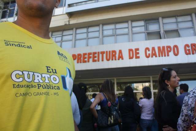 Bernal recebe diretoria da ACP e pode apresentar nova proposta