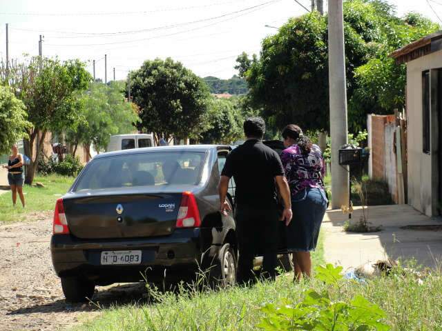  M&atilde;e de menina agredida pelo pai diz que apanhava dele e quer a guarda 