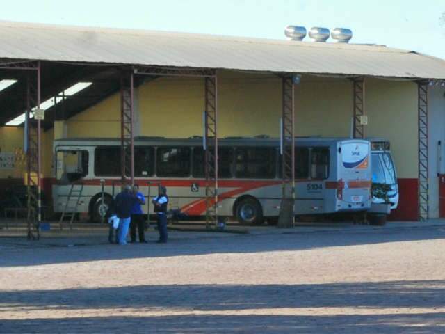  Por causa de inc&ecirc;ndio, Agetran antecipa vistoria em empresa de &ocirc;nibus