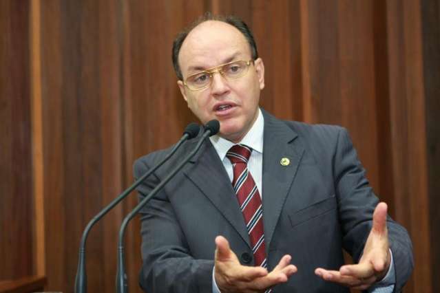 PMDB diz que esperava alian&ccedil;a com PSDB at&eacute; &uacute;ltimo momento