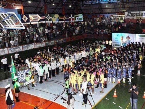 Atletas de 20 cidades come&ccedil;am disputa dos Jogos Escolares de MS