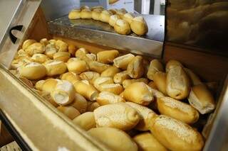 Farinha de trigo teve alta de 3,81% e pão francês ficou 1,37% mais caro. (Foto: Gerson Walber/ Arquivo)
