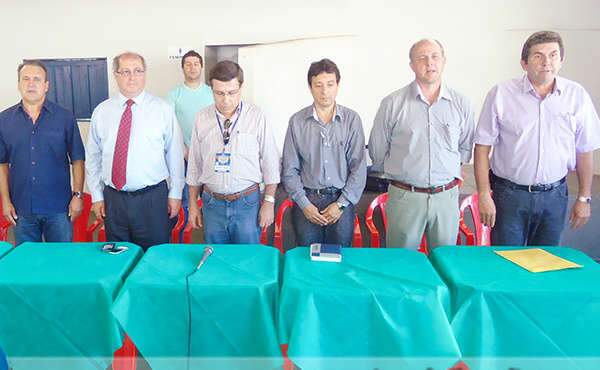  Paulo Bernardo faz palestras e participa de agenda pol&iacute;tica em Parana&iacute;ba