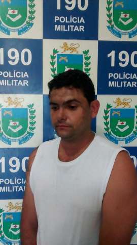 Motociclista embriagado &eacute; preso pilotando em alta velocidade e sem capacete