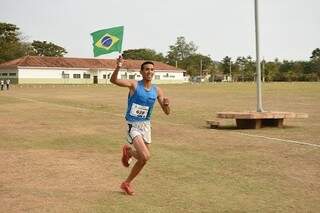 Luiz Felipe Samuel de Souza, campeão masculino na classificação geral (Foto: Divulgação/CMO)