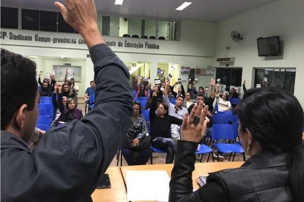 Professores de MS aderem &agrave; greve nacional no pr&oacute;ximo dia 30