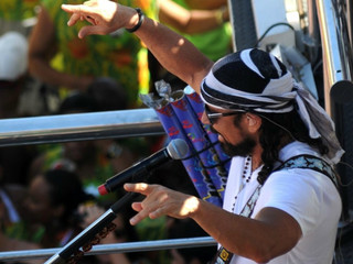 Bell Marques, vocalista do Chiclete com Banana.